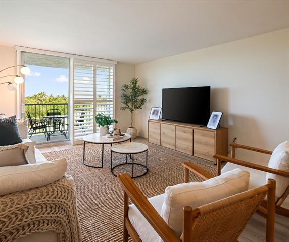 Building Photo - 210 Sea View Dr Unit 501