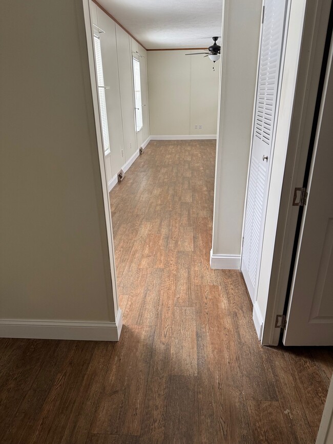 Photo - 75 Terrace Ct