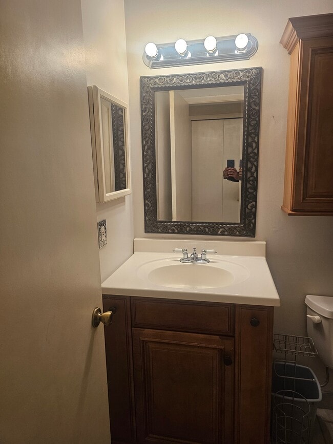 Photo - 43256 Mound Rd Unidad 504