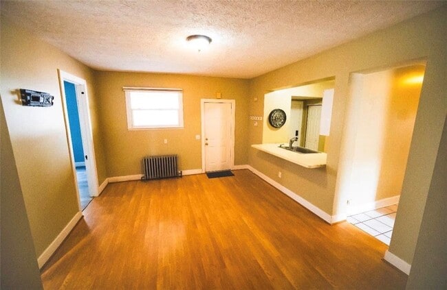 Photo - 128 Meigs St
