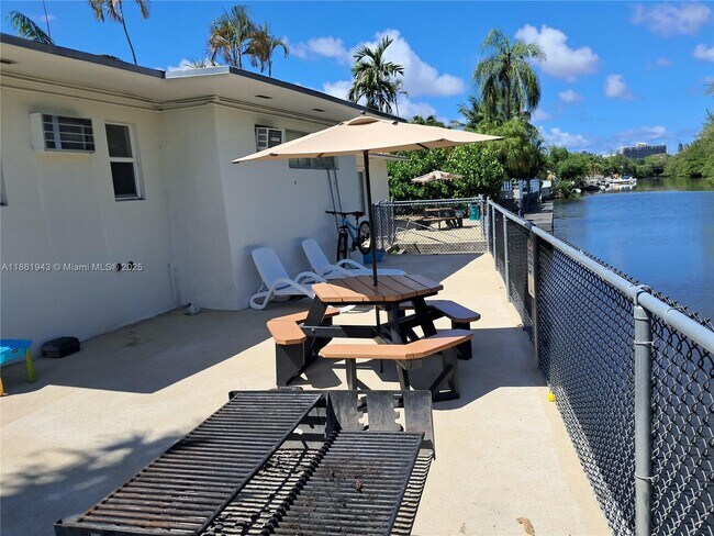 Photo - 13025 Emerald Dr Unit 255