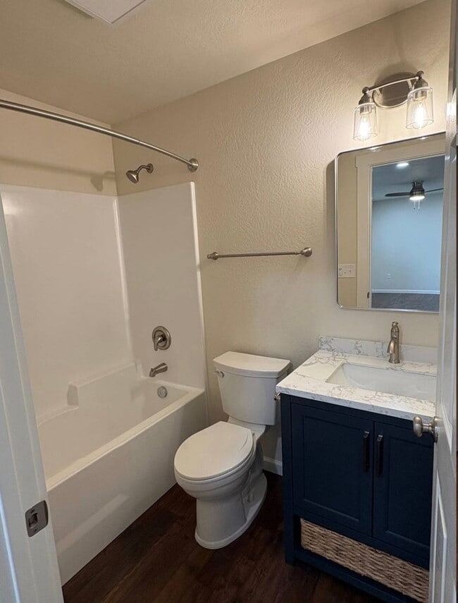 Photo - 613 St Thomas Ln Unit 613 St Thomas Lane #B