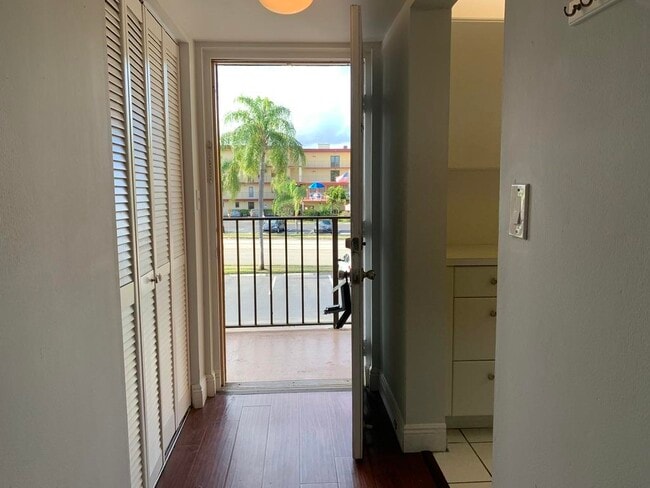 Photo - 9370 SW 8th St Unit 202