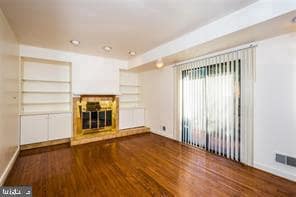 Building Photo - 827 S Bond St