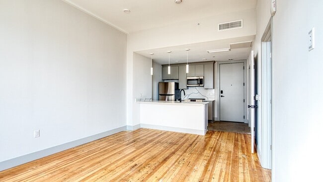 Marshall Floorplan – Living Area and Dining Space