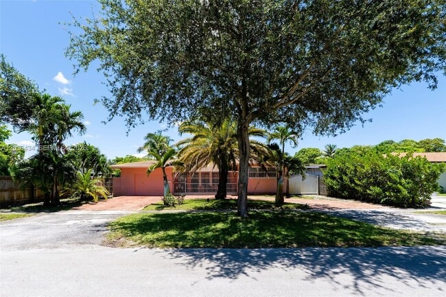 Photo - 315 NW 124th St