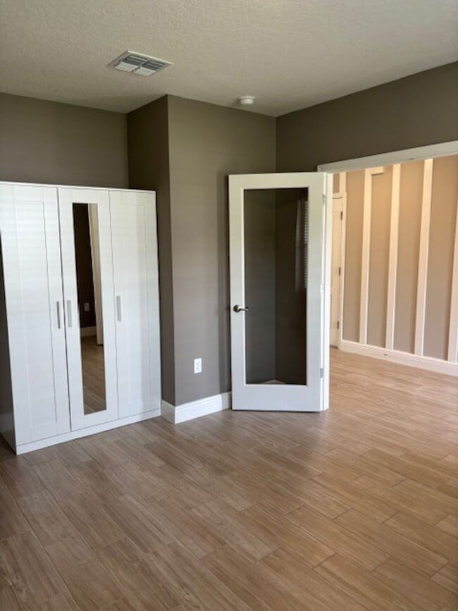 Photo - FOR RENT – Luxury Model Home in Elegant Ma...