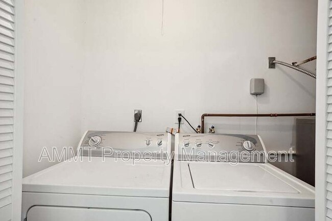 Photo - 743 Westwinds Dr Unit #1