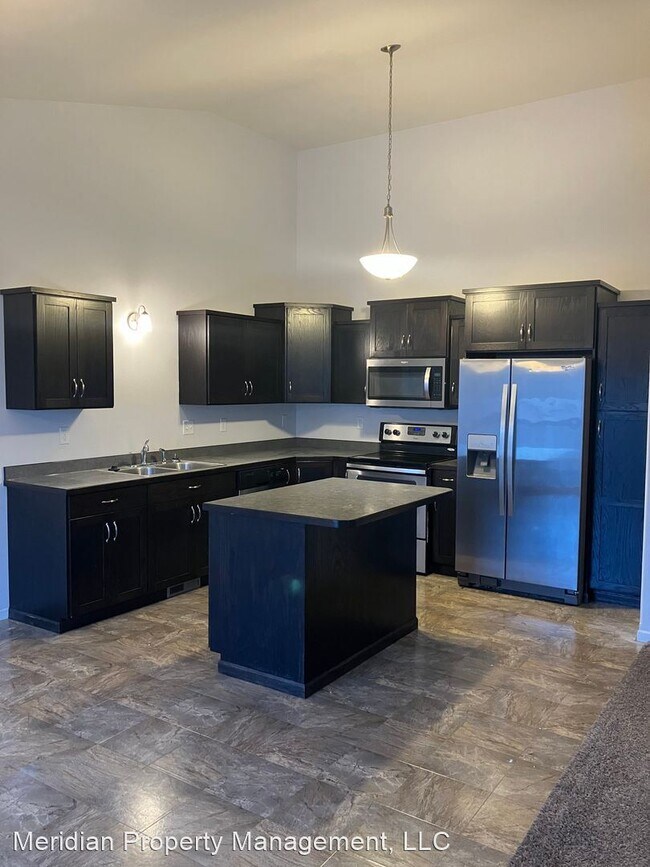 Photo - 3 br, 3 bath House - 2262 35th St Circle S