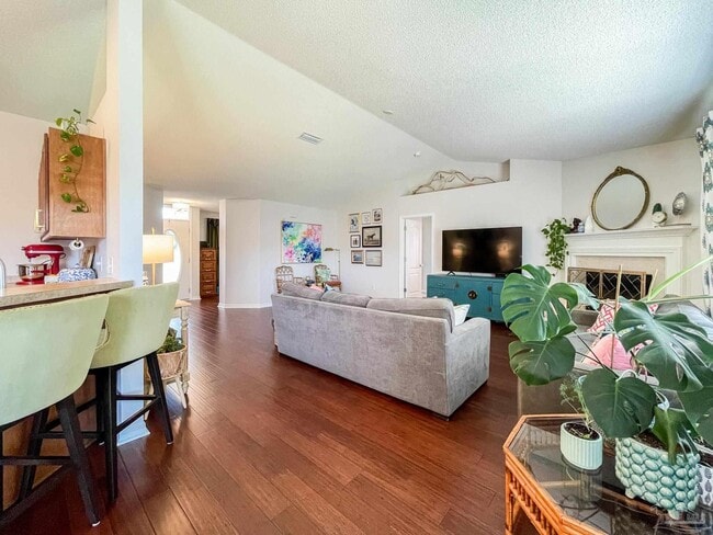 Photo - 1216 Benning Pl