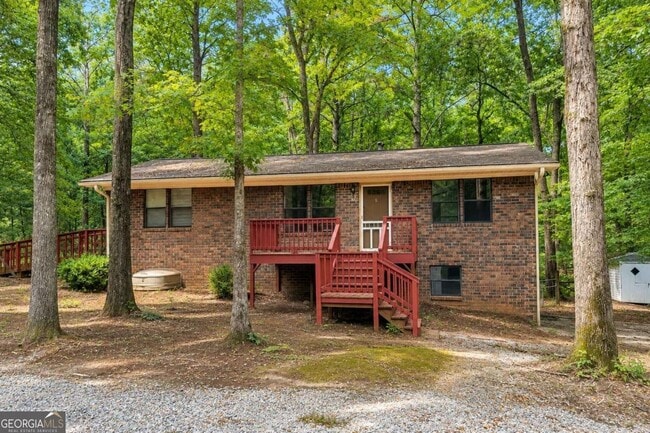 Building Photo - 220 Winding Stream Trail