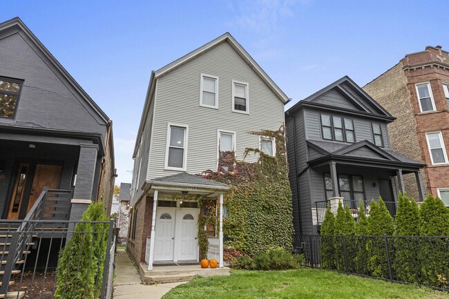 Building Photo - 2518 N Campbell Ave Unit 3