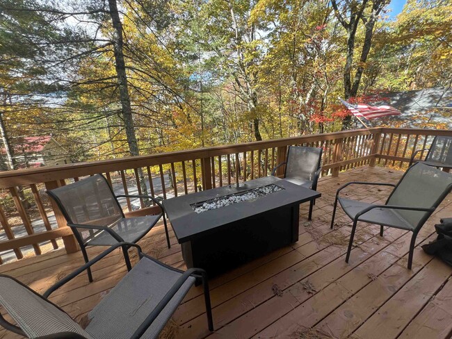 Photo - 5 Oak Ridge Rd