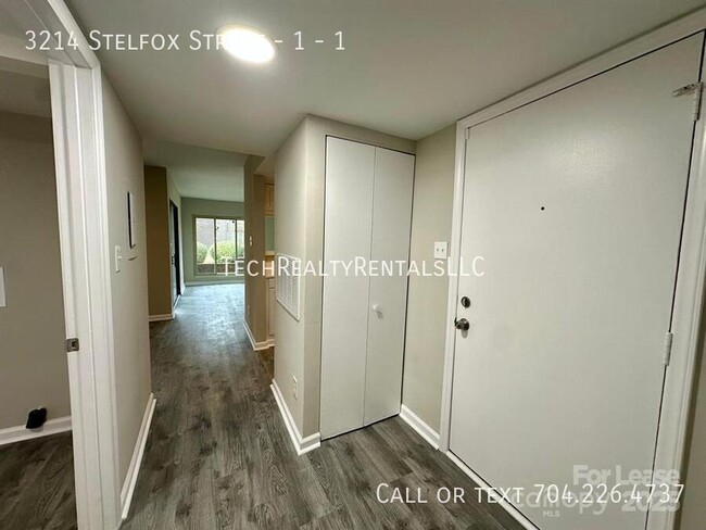 Photo - 3214 Stelfox St