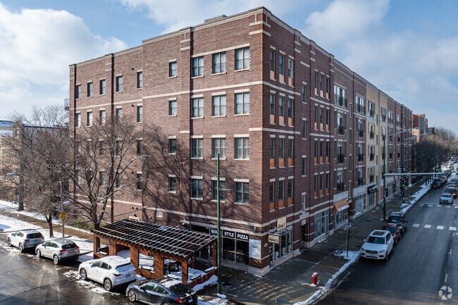 Primary - 1855-1923 W Diversey Pky