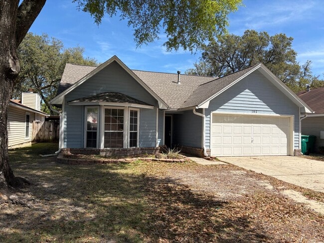 Building Photo - 192 Wright Cir