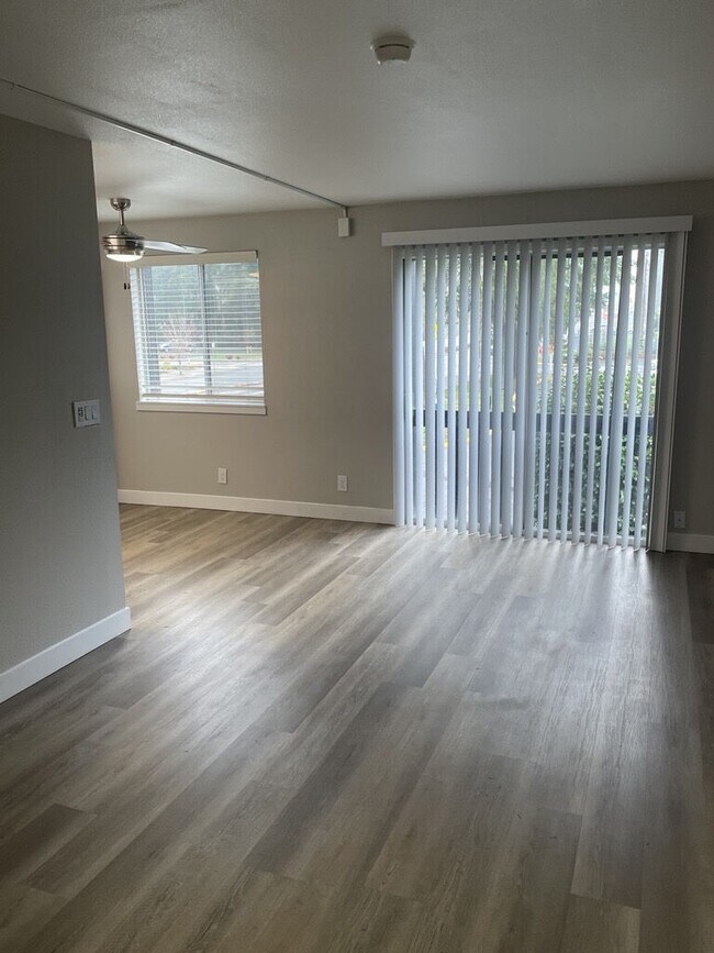 Photo - Sherwood Gardens