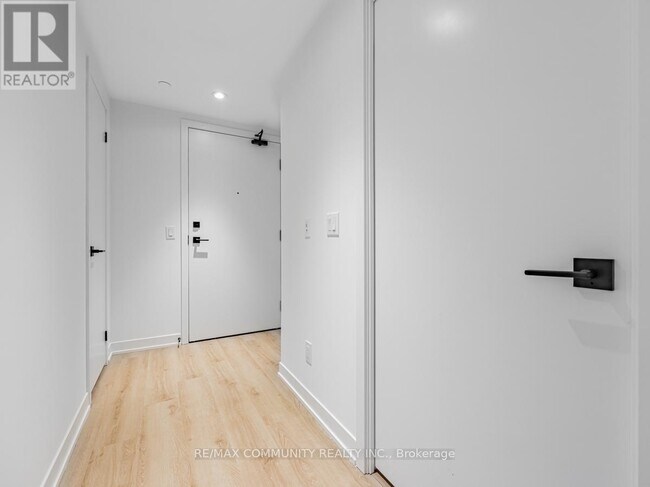 Photo - 319 Jarvis St Unit 3308