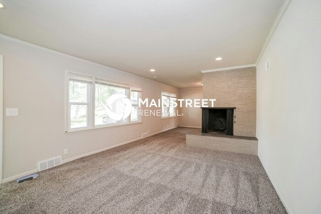 3 Bedroom Pet-Friendly Home in Kansas City, MO with Main Street Renewal