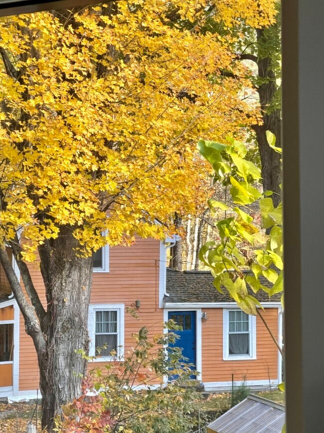 Photo - 256 Shelburne Falls Rd