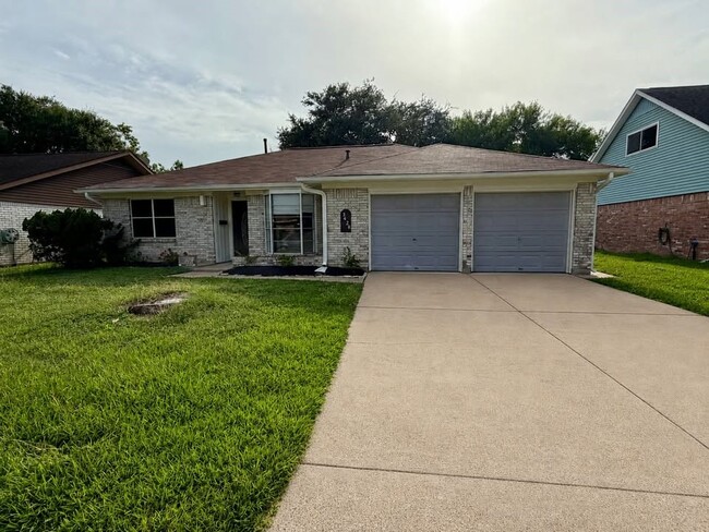 Photo - 3428 Hickory Ln