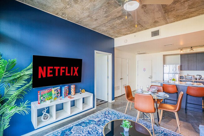 Photo - 888 N 4th St Unidad ID1263027P