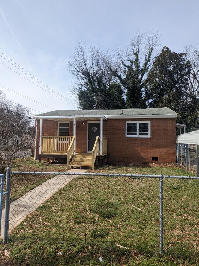 Photo - 201 N Dilling St