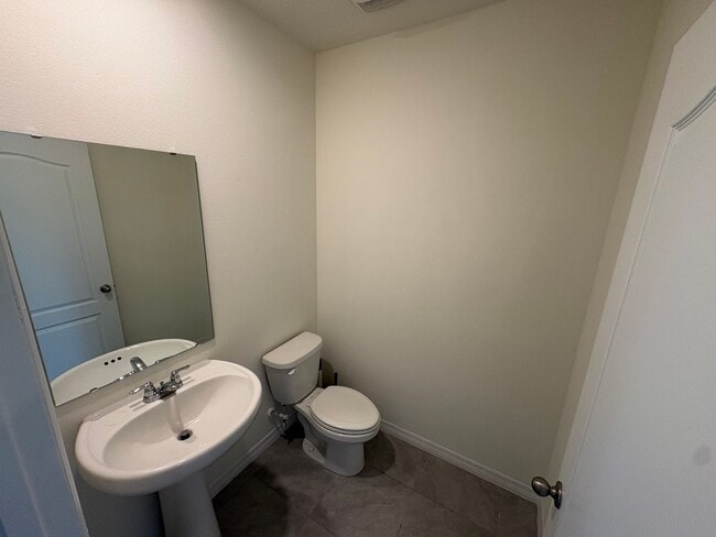 Photo - 4 Bed 2.5 Bath Mt Dora Home - Solar Energy!