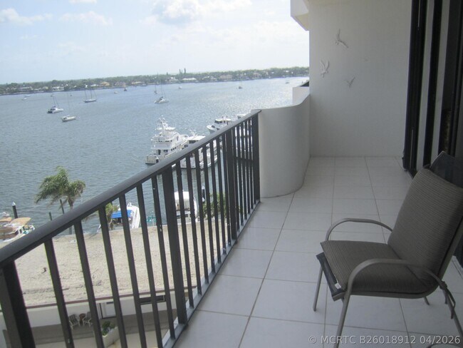 Photo - 1208 Marine Way W Unit 608