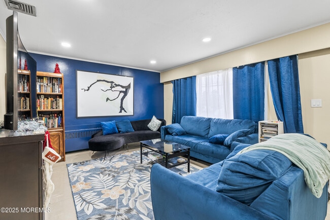 Photo - 128 Beechwood Ave