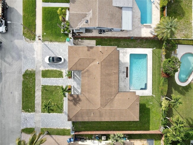 Photo - 1881 NE 210th St