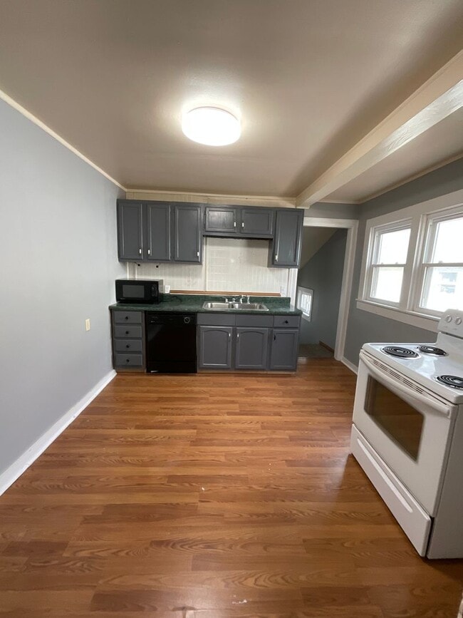 Photo - 2 bedroom/1 bath house for rent