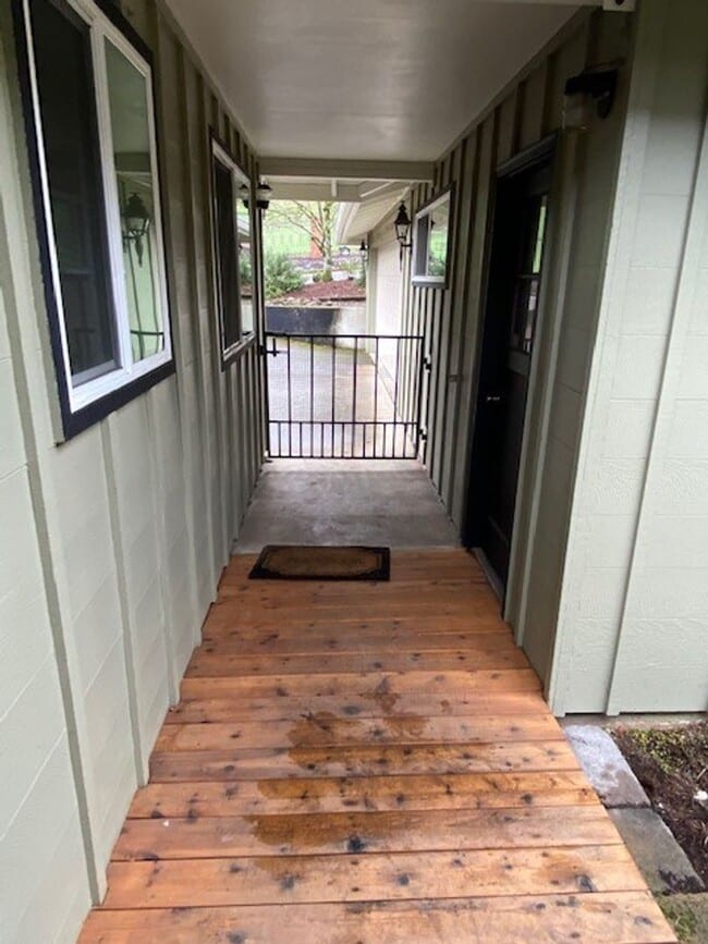 Photo - Beautiful South Eugene Home