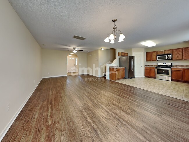 Photo - 1308 Silver Dr