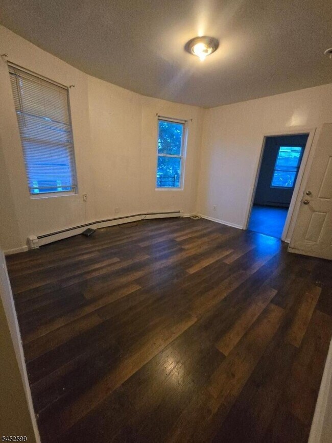 782 Grove St Unit 2