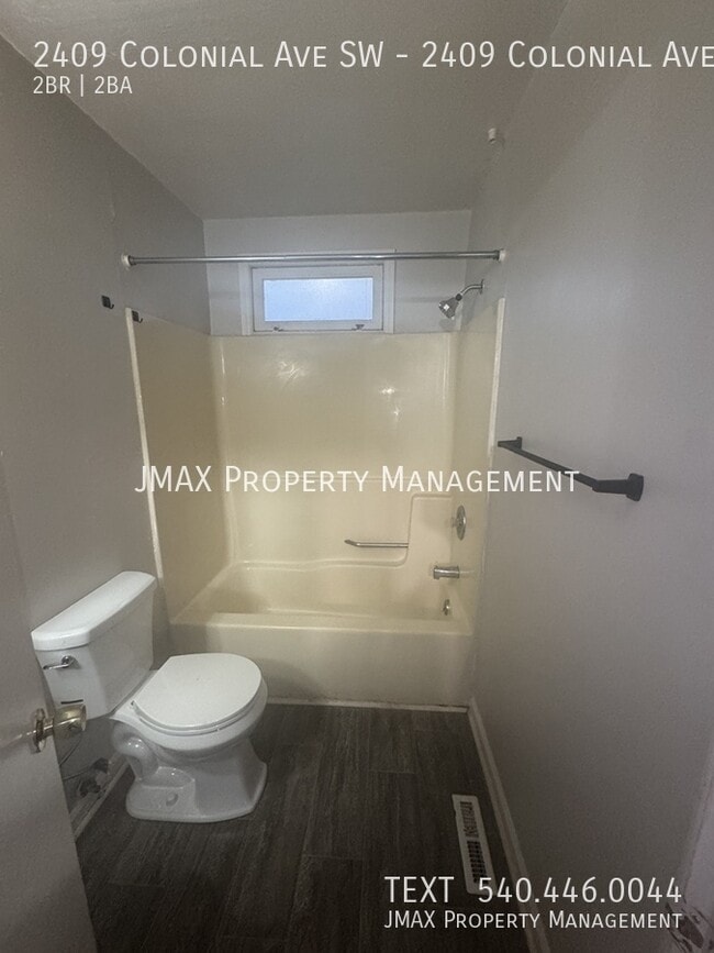 Photo - 2409 Colonial Ave SW Unit 2409 Colonial Ave