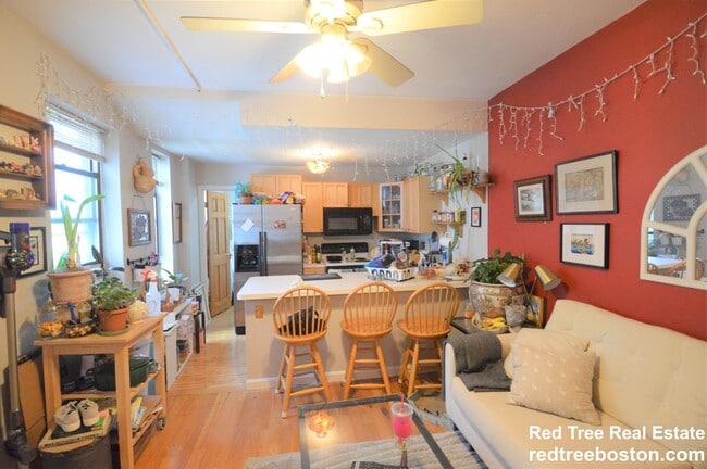 Photo - 43 Park Vale Ave Unidad 3