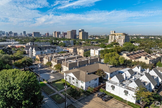 Photo - 4235 Cole Ave