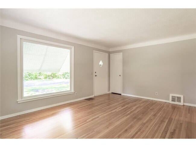 Photo - 3708 Xenia Ave N