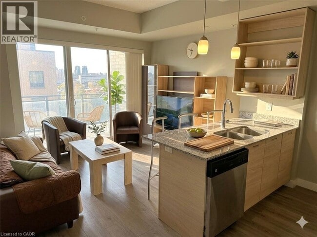 Photo - 318 Spruce St Unit 901