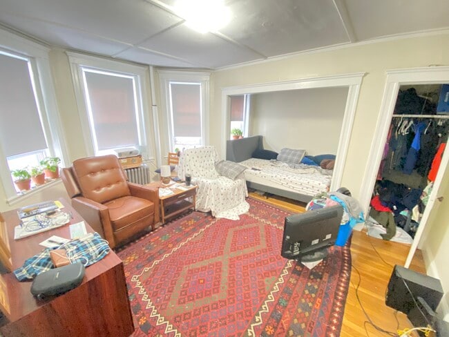 Building Photo - 1250 Boylston St Unit 2