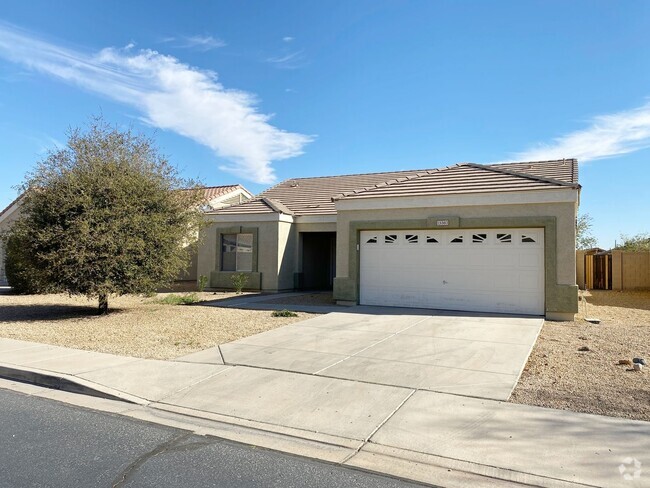 Building Photo - 3 Bedroom 2 Bathroom in El Mirage Rental