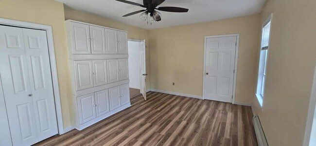 Photo - 343 Harrison St