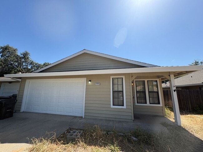 Building Photo - 5056 Connecticut Dr