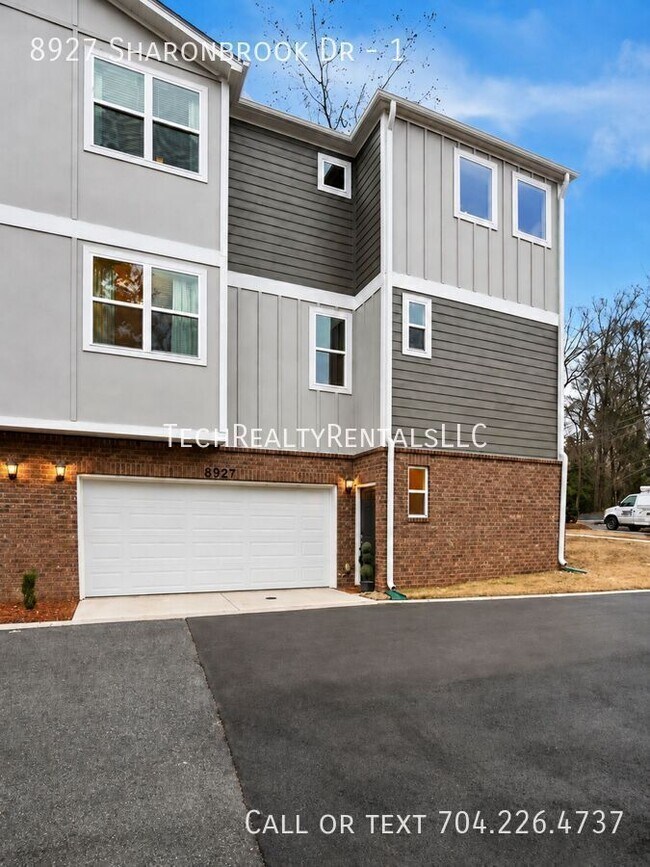 Photo - 8927 Sharonbrook Dr