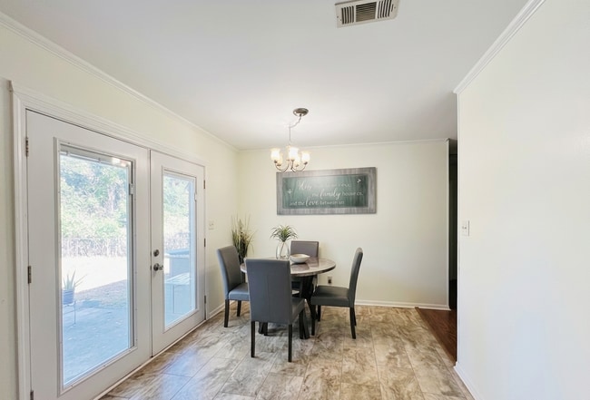 Photo - 2517 Habersham Rd