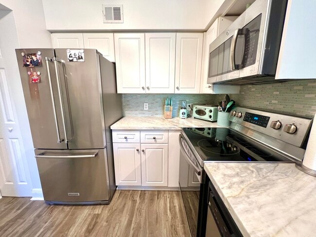 Photo - 3307 Tuscany Way Unit 3307