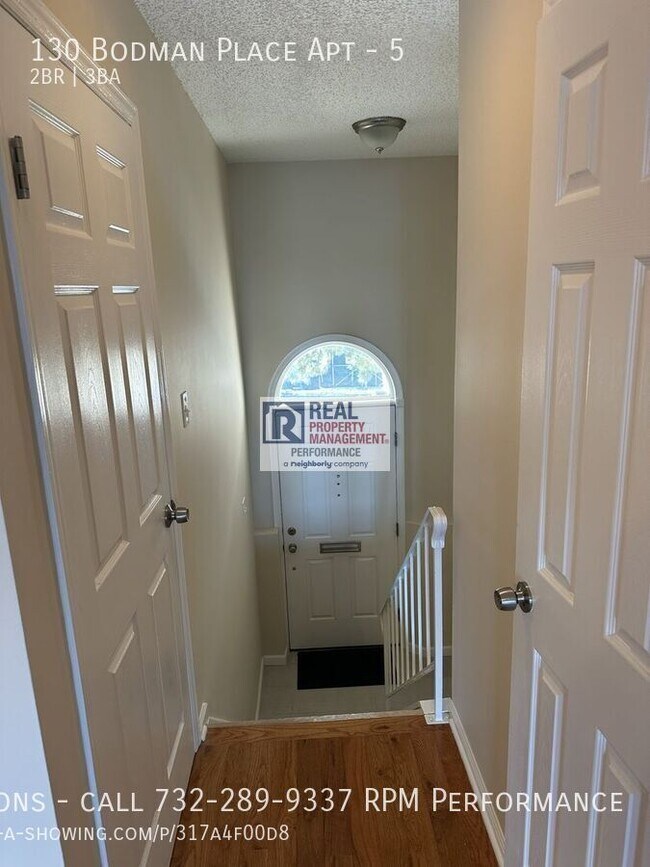 Photo - 130 Bodman Pl