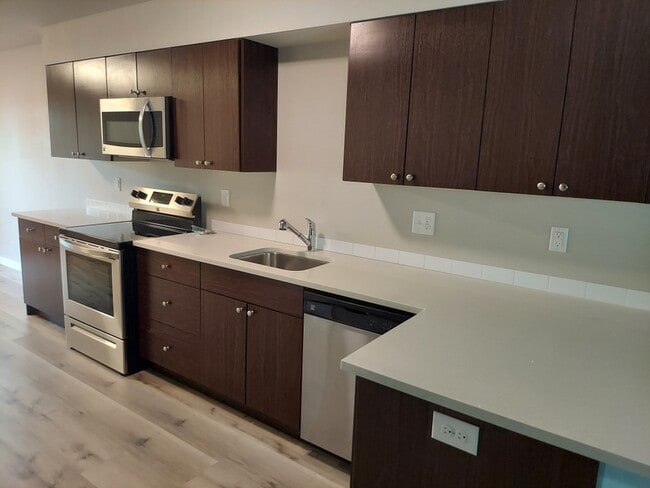 Photo - 8300 SE Flavel St Unit 102