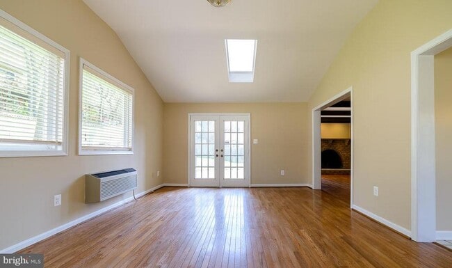Building Photo - 3909 Bentwood Ct Rental